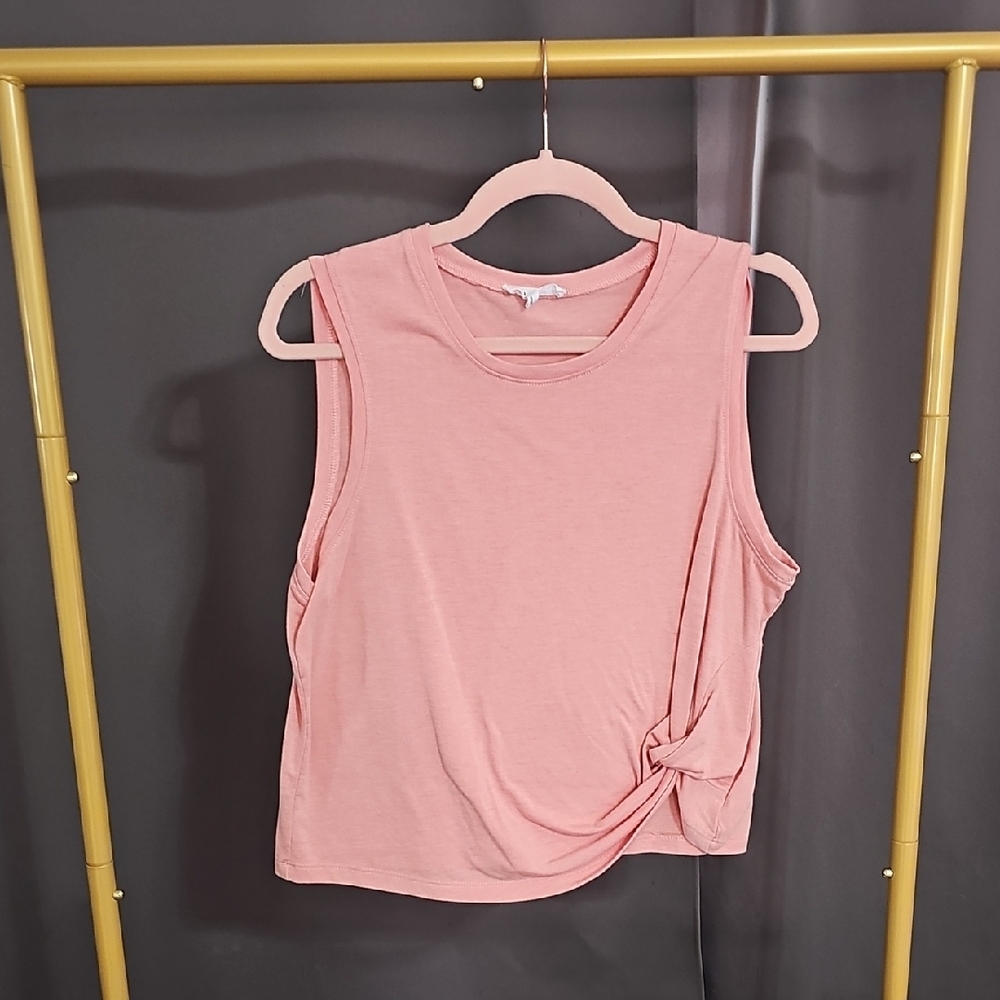 Women's Pink Sleeveless Top